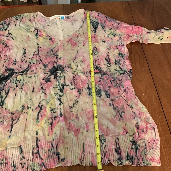 Pretty tie dye look tunic sweater - Picture 7 of 7